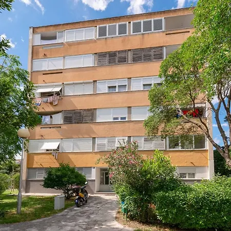 L17 ゲストハウス スプリト