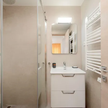 بيت ضيافة L17