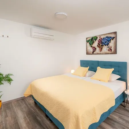 Guest house L17
