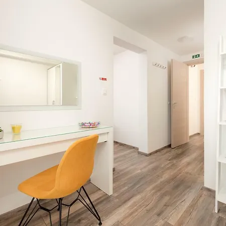 L17 Guest house Split